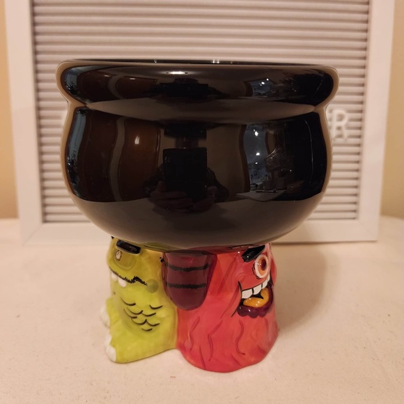 Halloween 09 Snack / Trinket Dish - Picture 6 of 6